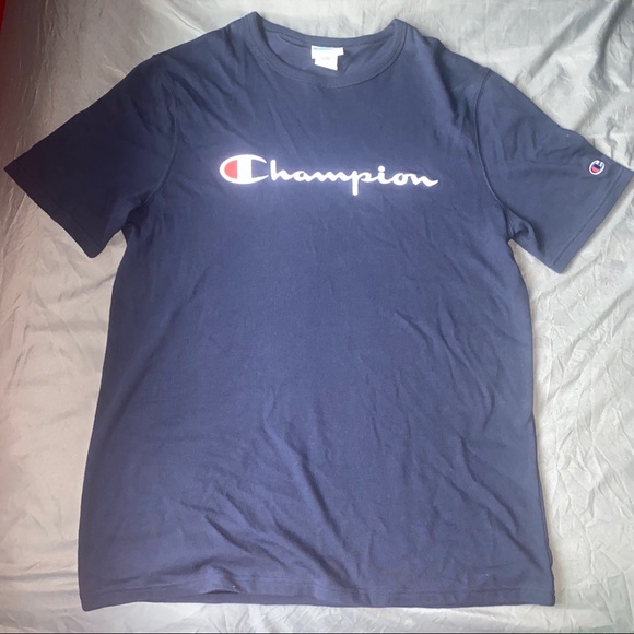 Champion T-Shirt - Picture 1 of 3